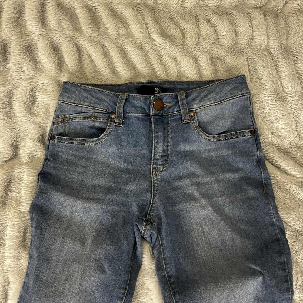 1822 Denim Jeans Women 4 Skinny Blue Stretch Mid Rise Minimalist Versatile - Picture 3 of 9